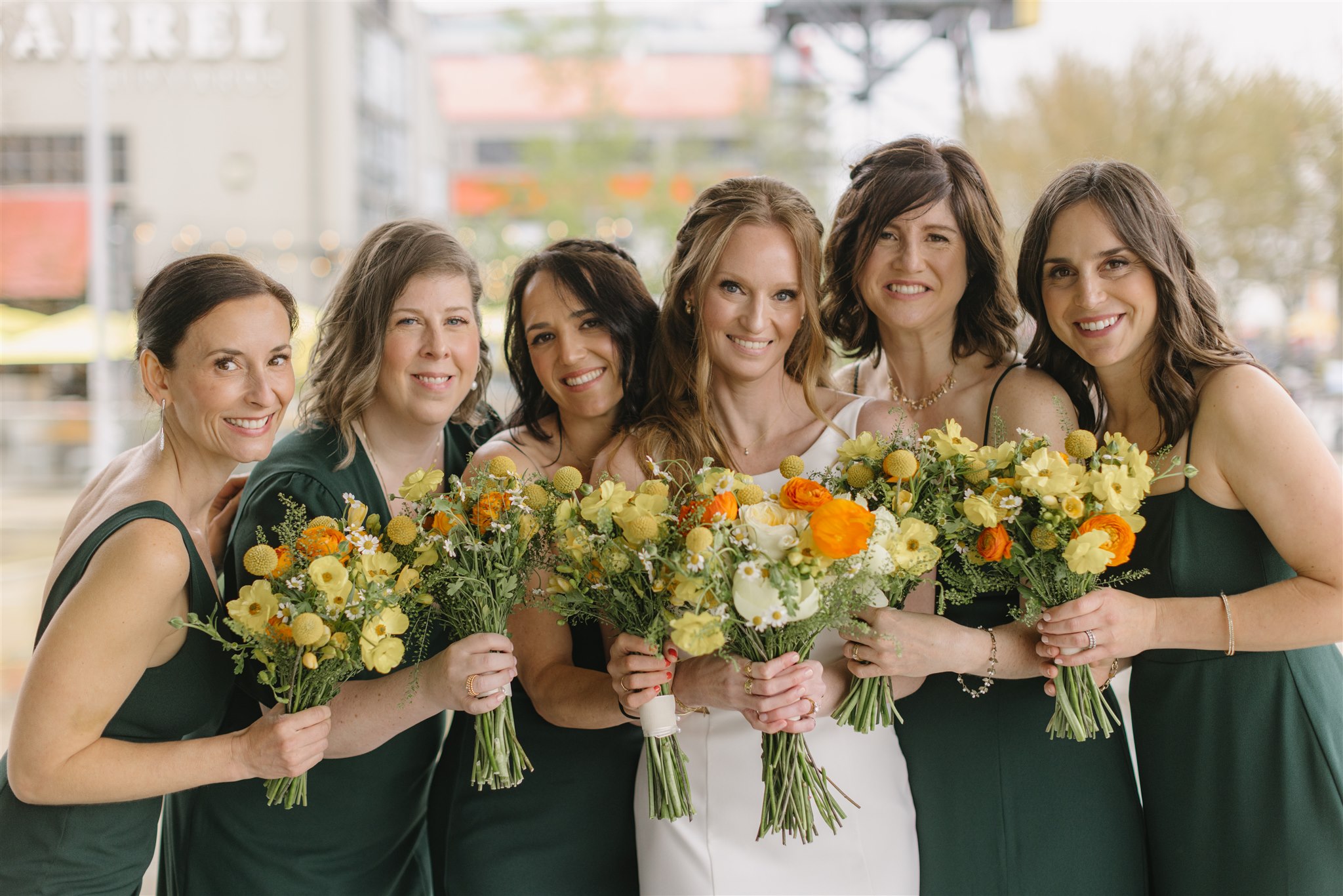 Tying the knot at the Polygon Art Gallery