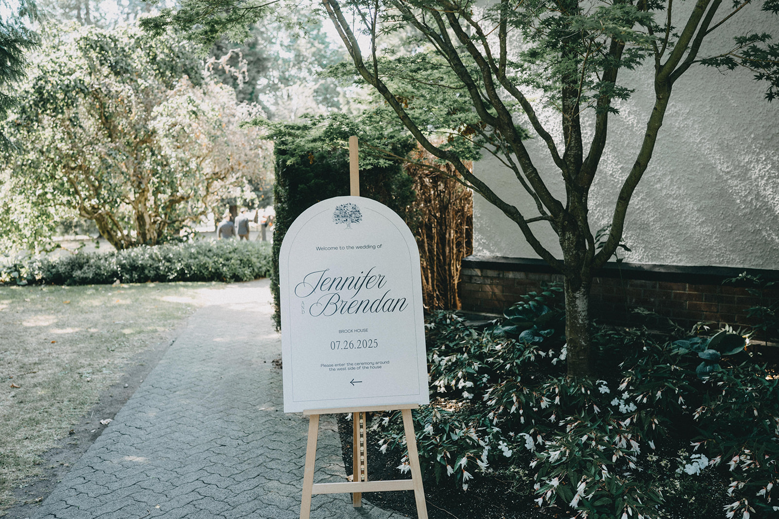 West Coast Romance at Brock House