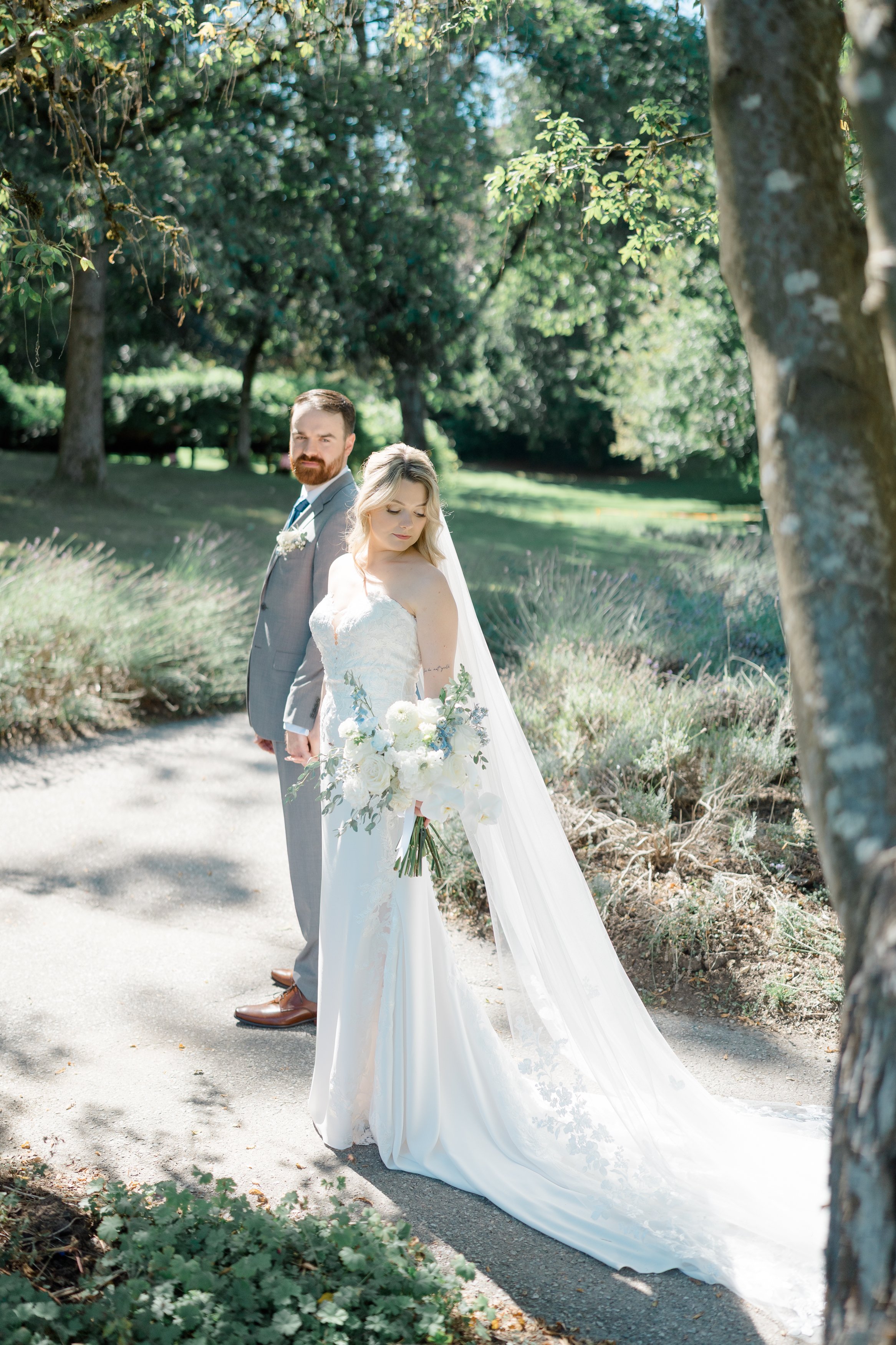 A Coastal-Inspired Wedding at UBC Boathouse