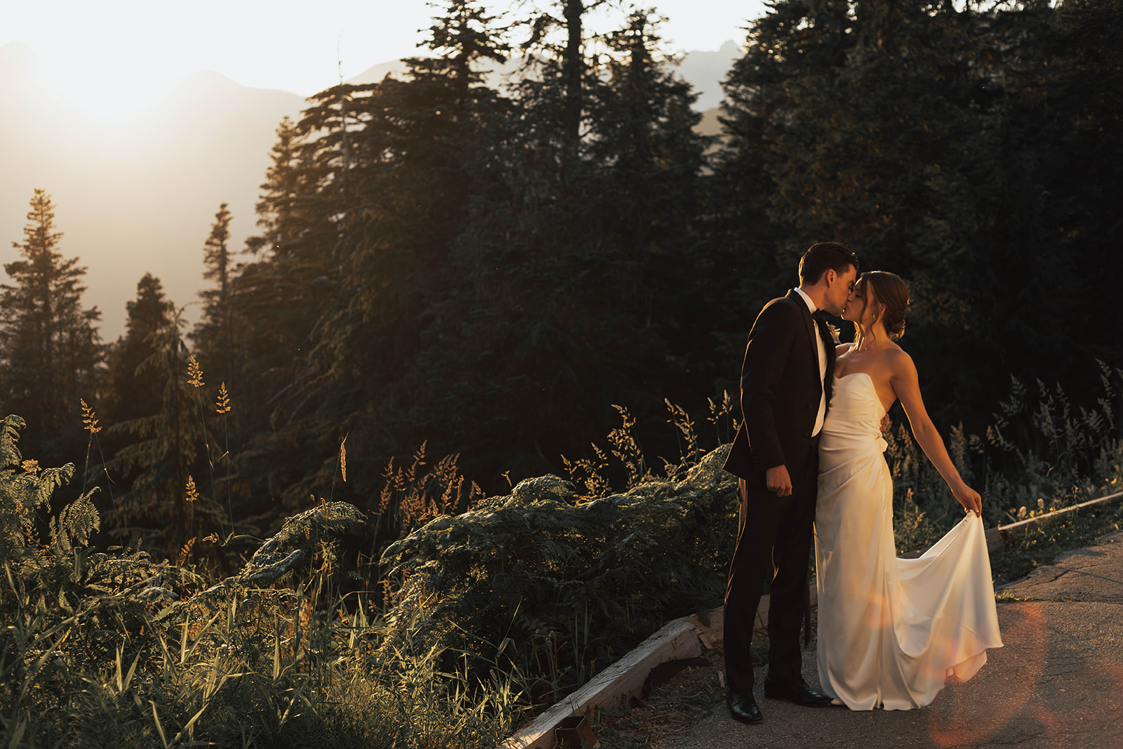 A Romantic Grouse Mountain Wedding
