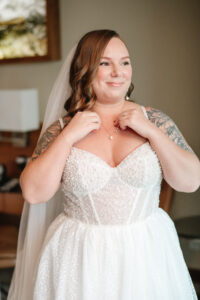 A Romantic October Wedding at the Vancouver Convention Centre